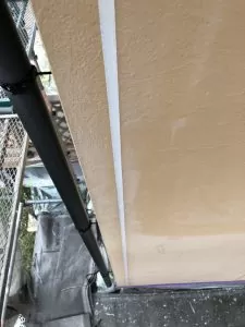 春日井市にて外壁塗装平屋の戸建てコーキング完了