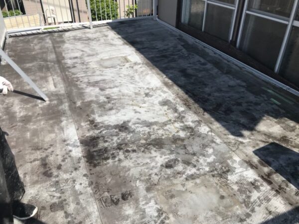 春日部市にて屋上防水塗装