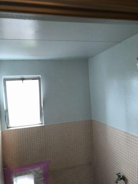 春日井市に浴室・トイレ・脱衣所の塗装