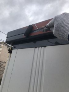 春日井市にて倉庫の屋根塗装鼻隠しの塗装